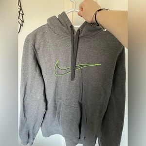 Nike men’s hoodie
